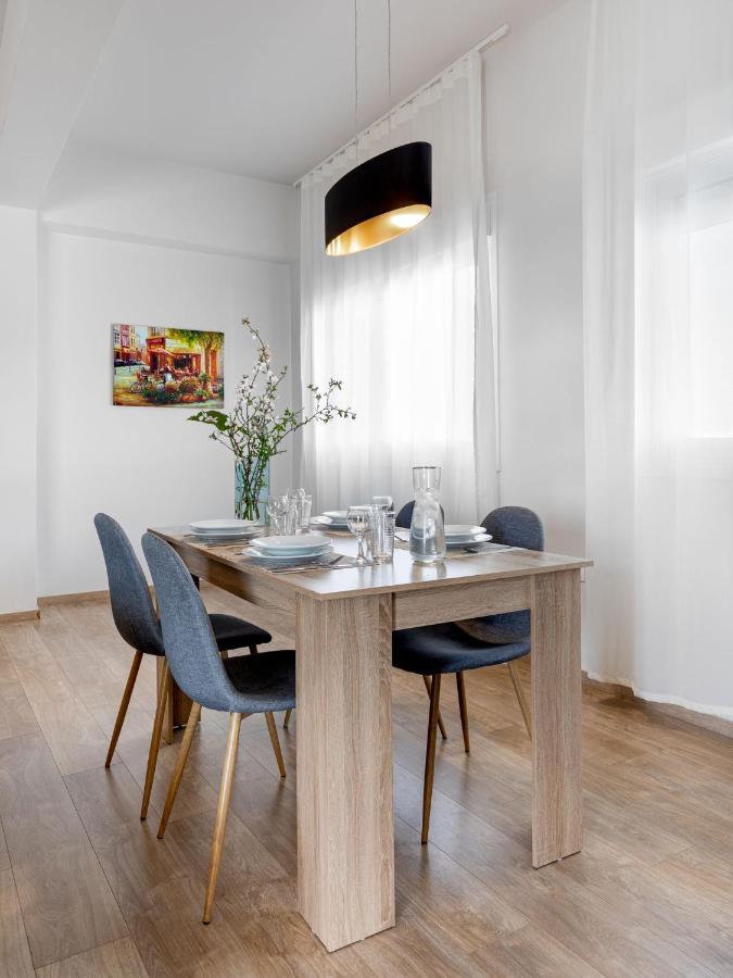 Thisean Modern Suites By Athens Stay المظهر الخارجي الصورة